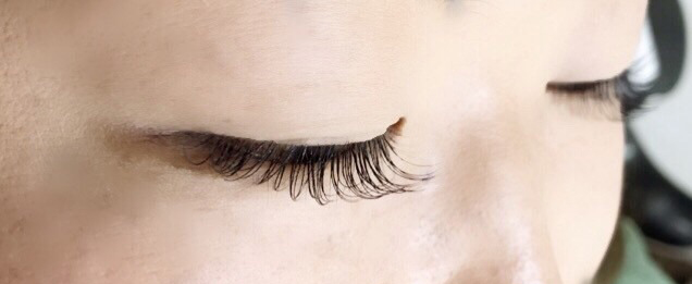 EYE LASH